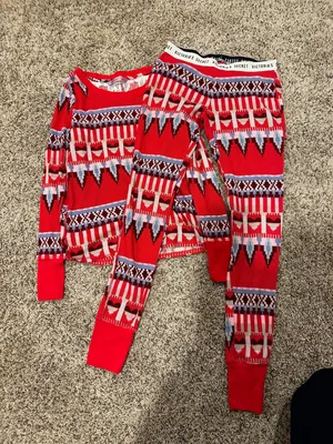 Victorias Secret Pajama Set thumbnail 1