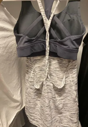 Lululemon Tank Built-In Sports Bra thumbnail 2
