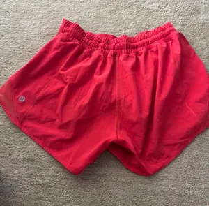 Lululemon Shorts thumbnail 2