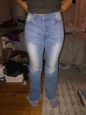 Boutique Flare Jeans thumbnail 6