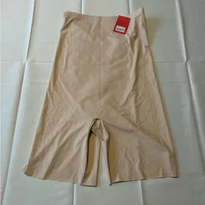 NWT SPANX Thinstincts High Waisted Mid-Thigh Shorts Nude Shapewear Size XL thumbnail 3