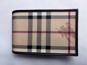 Authentic Burberry London Nova Check Burgundy Leather Case Made in Italy vintage thumbnail 2