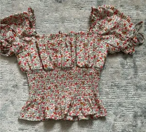 Suite Floral Ruffled Crop Top Size XS thumbnail 4