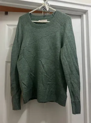 LOFT Size Small Green Crew Neck Sweater Classic Knit Design thumbnail 1