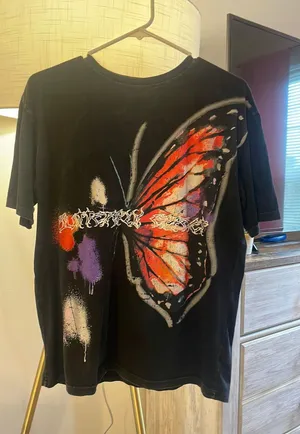 Adika T Shirt thumbnail 1