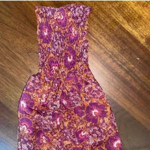 House of Harlow 1960 Berry V-neck Paisley Printed Casual Dress NWT 2 thumbnail 3