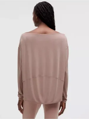 NWT Lululemon Softstreme Off-The-Shoulder Long-Sleeve Shirt relaxed fit size xs thumbnail 2