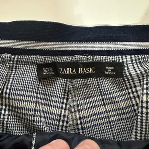 Zara Gray & White Striped High Rise Cropped Pants Size‎ S thumbnail 6