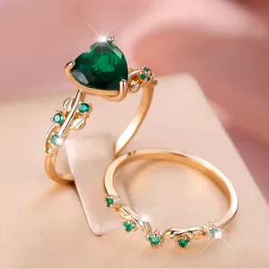 Emerald Green Heart Ring Set Floral Engagement Wedding Rings Size 6 NWT thumbnail 2