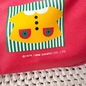 Hello Kitty Sanrio Red 1996 Nylon Vintage Square Tile Dome Weekender Duffel Bag thumbnail 4