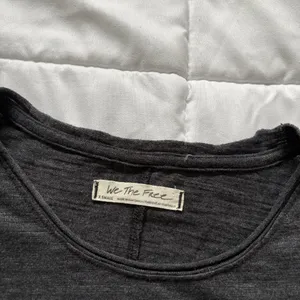 Free People We The Free Gray‎ Long Sleeve Top Blouse Womens Size XS Hippie Boho thumbnail 2