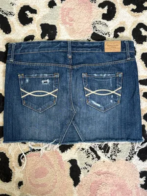 Vintage 2000’s Abercrombie & Fitch Denim Mini Skirt thumbnail 9