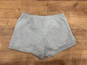 TNA Aritzia Grey Shorts  thumbnail 4
