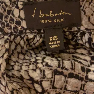 Aritzia Babaton 100% Silk Blouse thumbnail 3