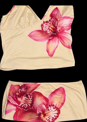 SheIn For a hot top and mini skirt thumbnail 1
