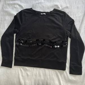 Zara Black Sweatshirt Sequins Beads Women's Large Long Sleeve Goth Holiday Glam thumbnail 1