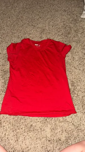 Amazon Plain red t-shirt thumbnail 1