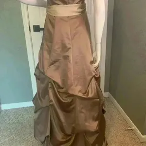 DAVIDS BRIDAL WOMENS BEAUTIFUL MOCHA FORMAL/Prom DRESS SIZE 10 K-8 thumbnail 7