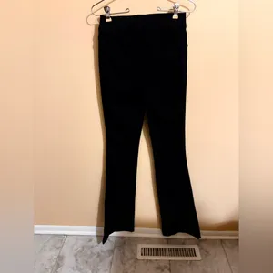 NWT Spanx Flare Jeans in Clean Black thumbnail 6