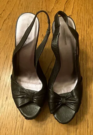 Banana Republic Black Leather Slingback Wedge Heel Open Toe Bow Slip On 9 thumbnail 1