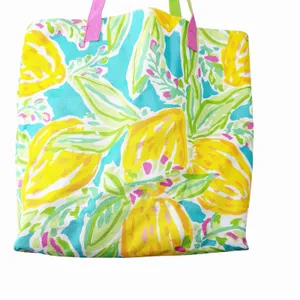 Lilly Pulitzer for‎ Estee Lauder Lemon Print Tote Bag Multicolor Travel Preppy thumbnail 4