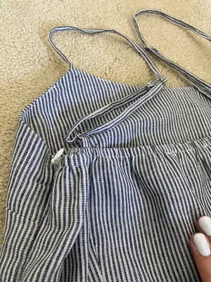 Crop Top thumbnail 4