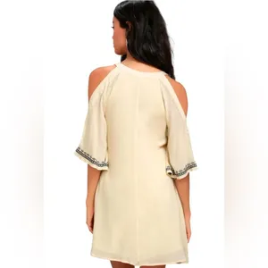 Lulus To the Sea Light Beige Embroidered Cold Shoulder Dress Womens Size Medium thumbnail 5