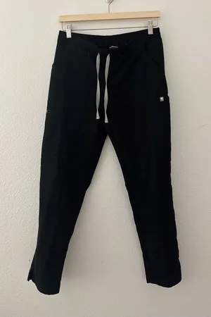Figs pants in black thumbnail 1