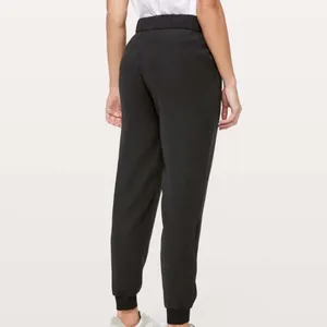 Lululemon On The Fly‎ Jogger Black 8 thumbnail 3