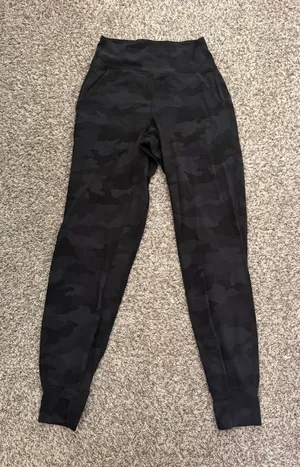 Lululemon Black Camo Align Joggers High-Rise thumbnail 1
