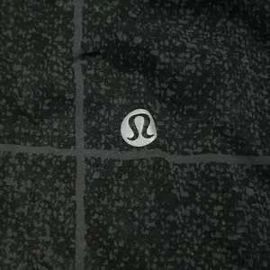 Lululemon Men’s Shorts 11” Grid Squares Pattern Black Linerless Size Medium thumbnail 4