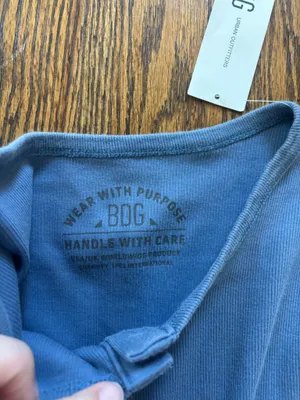 BDG Urban Outfitters Shirt thumbnail 3