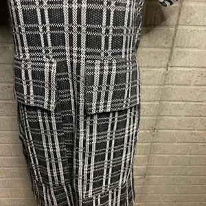 Zara Trafaluc Womens Black White Plaid Jacquard Check‎ Shift Dress Size Medium thumbnail 2