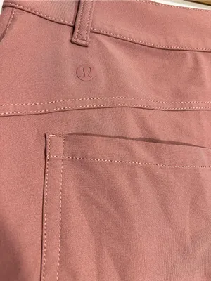 NWOT Lululemon Spiced Chai City Sleek 5 Pocket High-Rise Short 4" Size 29 thumbnail 9