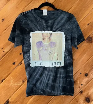 Taylor Swift 1989 album tie dye t-shirt thumbnail 1
