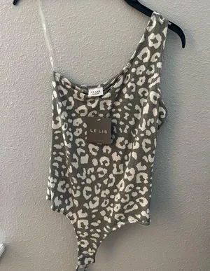 These Three Boutique Leopard bodysuit thumbnail 2