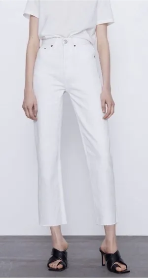 Zara Straight LegWomen's Jeans thumbnail 1