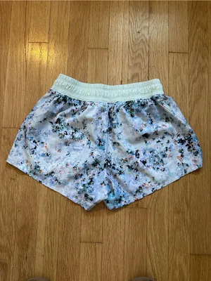 GAP Athletic Shorts thumbnail 3
