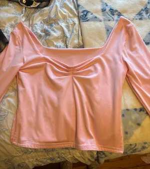 Amazon Long Sleeve thumbnail 1