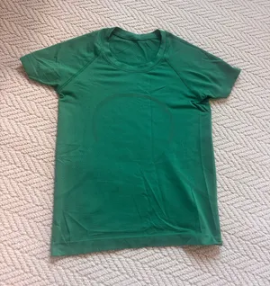 Lululemon Swiftly Tech 2.0 Short Sleeve thumbnail 1