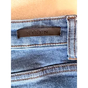 Risen Jeans Womens Size 31/13 Distressed High Rise Straight Leg Raw Hem thrashed thumbnail 10