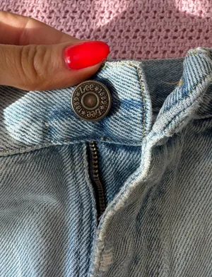 Lee Denim Shorts thumbnail 4