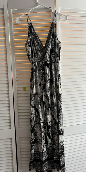Maxi Dress Multiple thumbnail 2