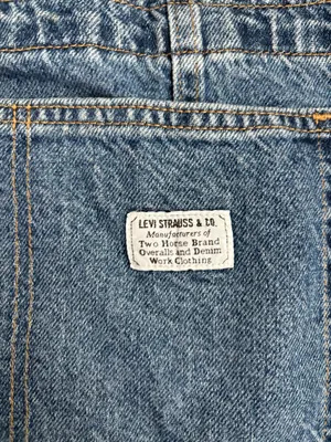 NWOT Levi's Women's Vintage Shortalls in Medium Wash Sz XL thumbnail 6