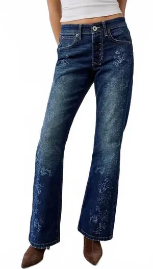 UO BDG Teo Printed Relaxed Low-Rise Bootcut Jeans Urban Outfitters NWT Size 26 thumbnail 1