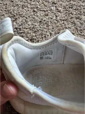Adidas White Shoes Women’s thumbnail 3