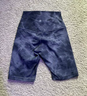 Lululemon Align Shorts thumbnail 2