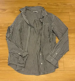 Amazon Stripped Button Down Size M thumbnail 1