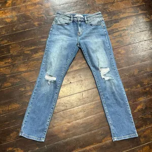 Kancan stretchy distressed 27 straight leg classic jeans thumbnail 1