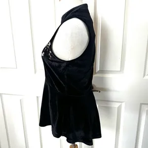 Sugar Lips Rebekah velvet sleeveless embroidered top thumbnail 2